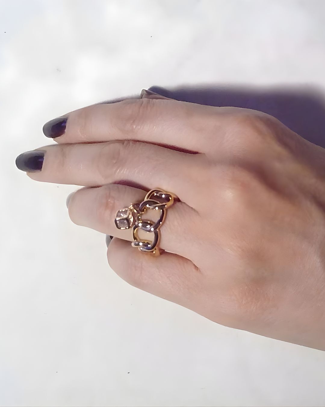  انگشتر زنانه طلایی فانتزی طرح تیفانی نگین با آویز نگین دار سواروسکی برند ژوپینگ در نوروژ اکسسوری تنخور 