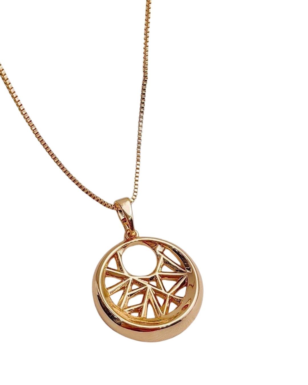 گردنبند زنانه طلایی با آویز طرح خورشیداز ژوپینگ در نوروژ اکسسوری 