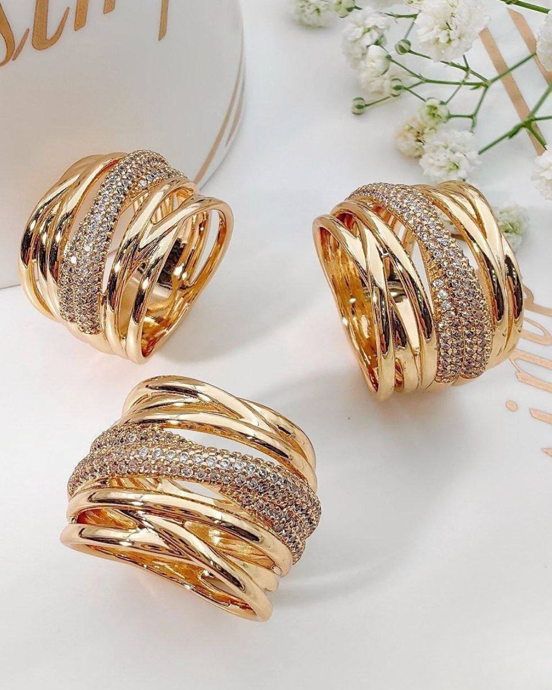  انگشتر زنانه طلایی پرتوفینو با نگین های سواروسکی برند ژوپینگ در نوروژ اکسسوری 