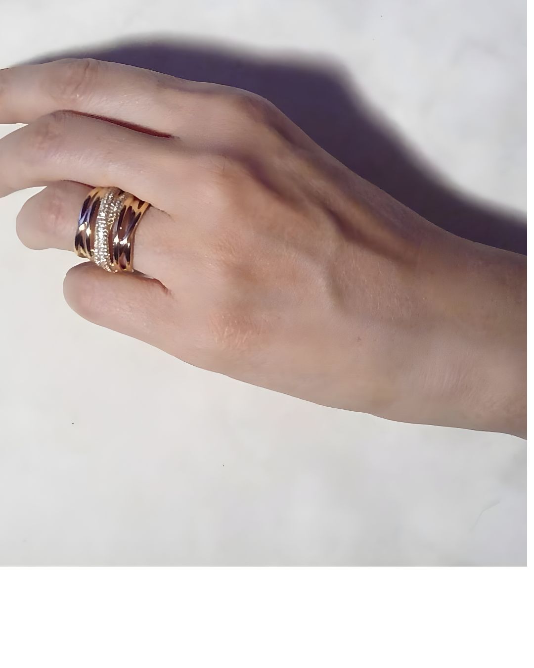  انگشتر زنانه طلایی پرتوفینو با نگین های سواروسکی برند ژوپینگ در نوروژ اکسسوری تنخور 